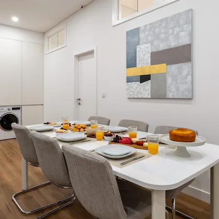 Open-plan In Downtown By Hostwise * Porto