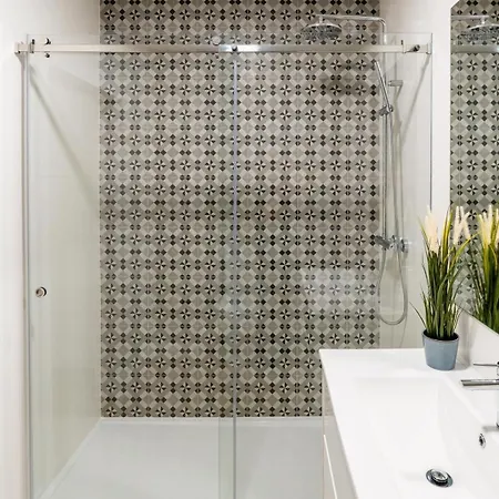 Open-plan In Downtown By Hostwise Apartment