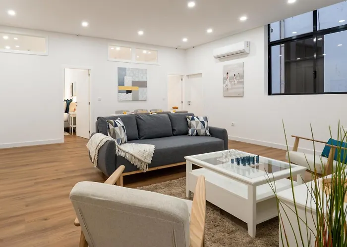 Open-plan In Downtown By Hostwise * Porto