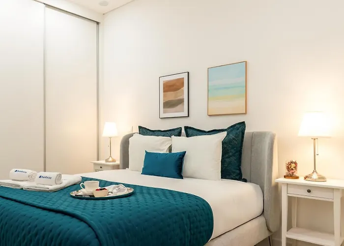 Open-plan In Downtown By Hostwise Apartman Porto