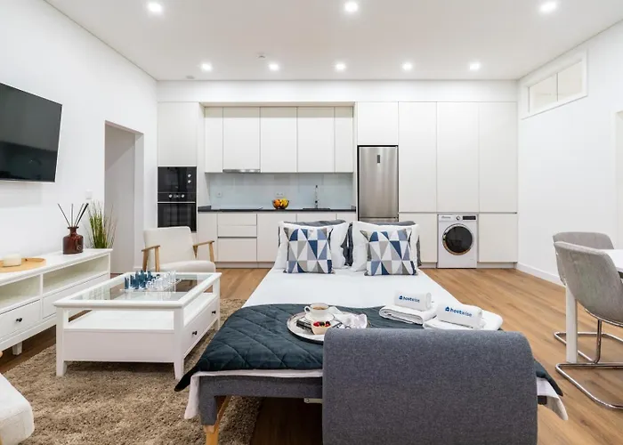 Open-plan In Downtown By Hostwise *