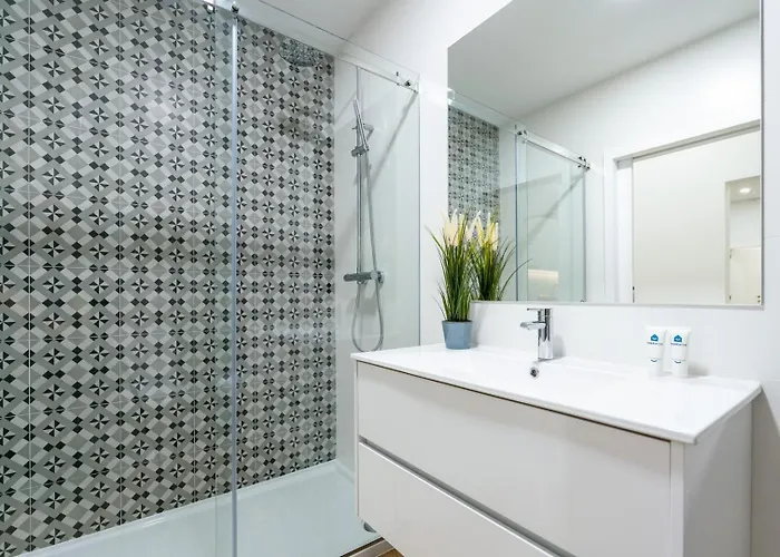 Open-plan In Downtown By Hostwise Porto